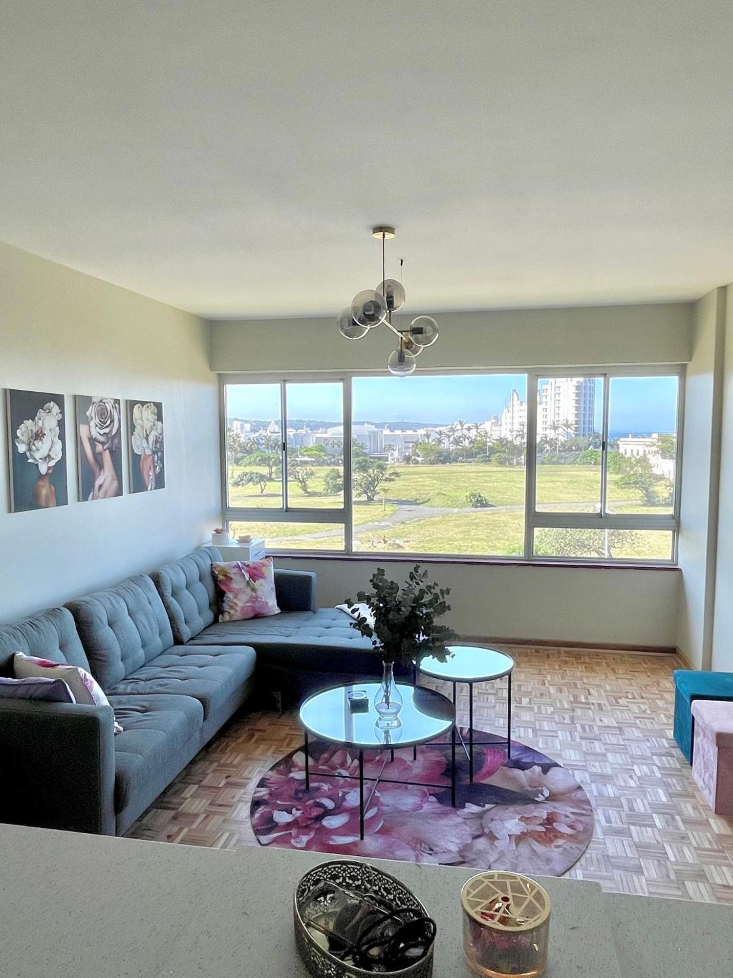 Ocean Views * Durban